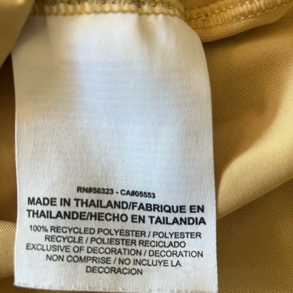 Women’s Nike Dri-Fit Long Sleeved Size M - Picture 7 of 9